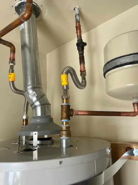 Water heater installation and plumbing repair in Clarinda